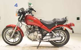 YAMAHA XS250 SPECIAL 2017 17E