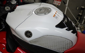 YAMAHA YZF-R1 2009