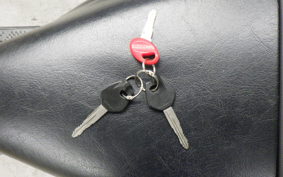 SUZUKI ADDRESS V100 2000 CE13A