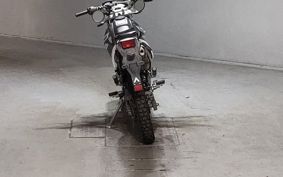KAWASAKI KLX125 LX125C