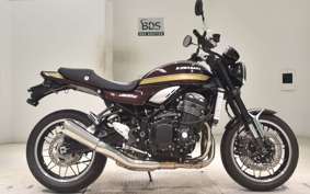 KAWASAKI Z900RS 2025 ZR900K