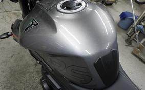 TRIUMPH STREET TRIPLE RS 2023