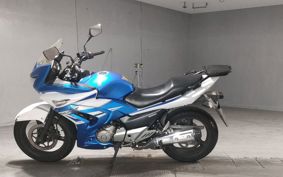 SUZUKI GSR250F GJ55D