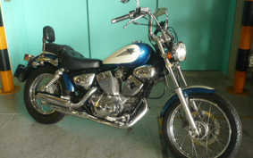 YAMAHA XV250S VIRAGO 1996 3DM