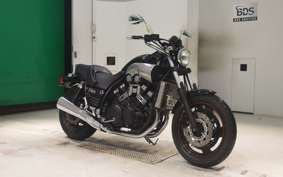 YAMAHA VMAX 2005