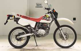 HONDA XLR125R 2022 JD16