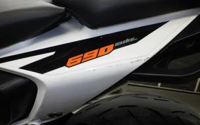 KTM 690 DUKE 2017