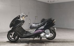 YAMAHA MAJESTY 125 SE27