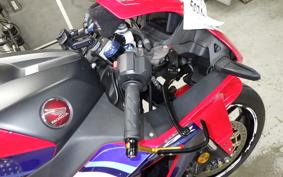 HONDA CBR600RR 2020 PC40