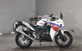 HONDA CBR125R JC50