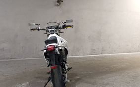 SUZUKI DR-Z400SM 2009 SK44A