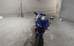 YAMAHA YZF-R6 2003 RJ05