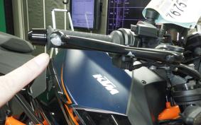 KTM 1290 SUPER DUKE R 2023