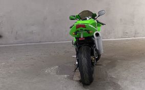 KAWASAKI ZX 10 NINJA R 2005 ZXT00C