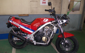 YAMAHA FZ400 R 46X