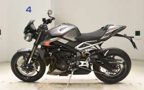 TRIUMPH STREET TRIPLE RS 2023