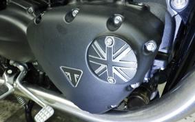 TRIUMPH BONNEVILLE T100 2022