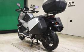HONDA X-ADV 750 2023 RH10