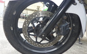 SUZUKI GSR250 2000