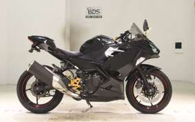 KAWASAKI NINJA 400 2018 EX400G