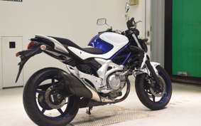 SUZUKI GLADIUS 2010 VK58A