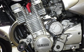 YAMAHA XJR1300 1998 RP01J