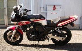 YAMAHA FZ400 1997 4YR