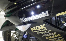 KAWASAKI ZZ1400 NINJA R 2006 ZXT40A