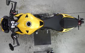 TRIUMPH STREET TRIPLE RS 2025