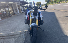 BMW R1300R 2026 0M51