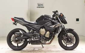YAMAHA XJ6 N 2011