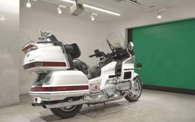 HONDA GL1500 GOLD WING SE 2000 SC22