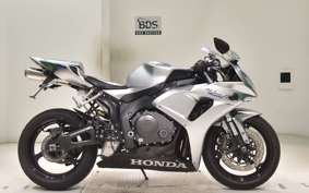 HONDA CBR1000RR 2007 SC57