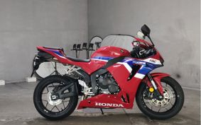 HONDA CBR600RR 2026 PC40