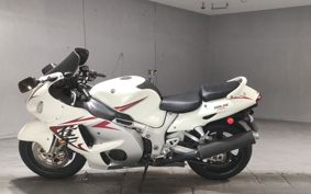 SUZUKI GSX1300R HAYABUSA 1999 GW71A