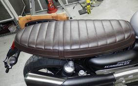 TRIUMPH STREET SCRAMBLER 2020