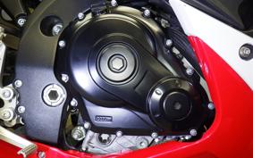 SUZUKI GSX-R600 2019