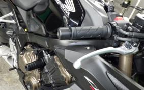 HONDA CBR650R 2021 RH03