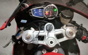 TRIUMPH DAYTONA 675 2012 TMD106