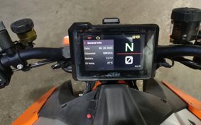 KTM 1290 SUPER DUKE R 2024 V3940