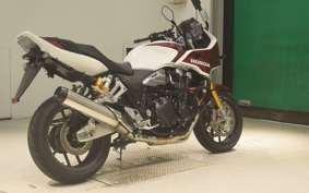 HONDA CB1300SB SUPER BOLDOR SP 2025 SC54