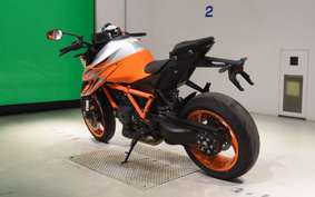 KTM 1290 SUPER DUKE R 2024