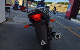 YAMAHA YBR125 RE05