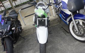 SUZUKI GSR250 2000