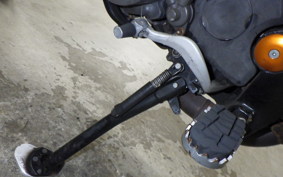 KTM 990 SUPERMOTO 2015