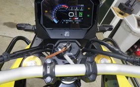 SUZUKI Vストローム800DE 2025 EM1BA