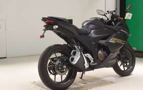 SUZUKI GIXXER 250 SF 2025