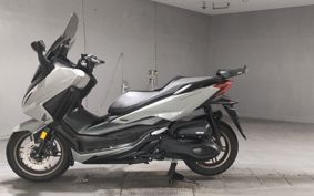 HONDA FORZA MF17