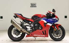 HONDA CBR1000RR R 2026 SC82