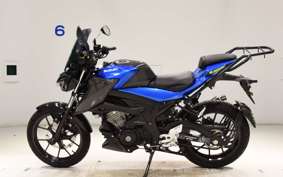 SUZUKI GSX-S125 2000 DL32B